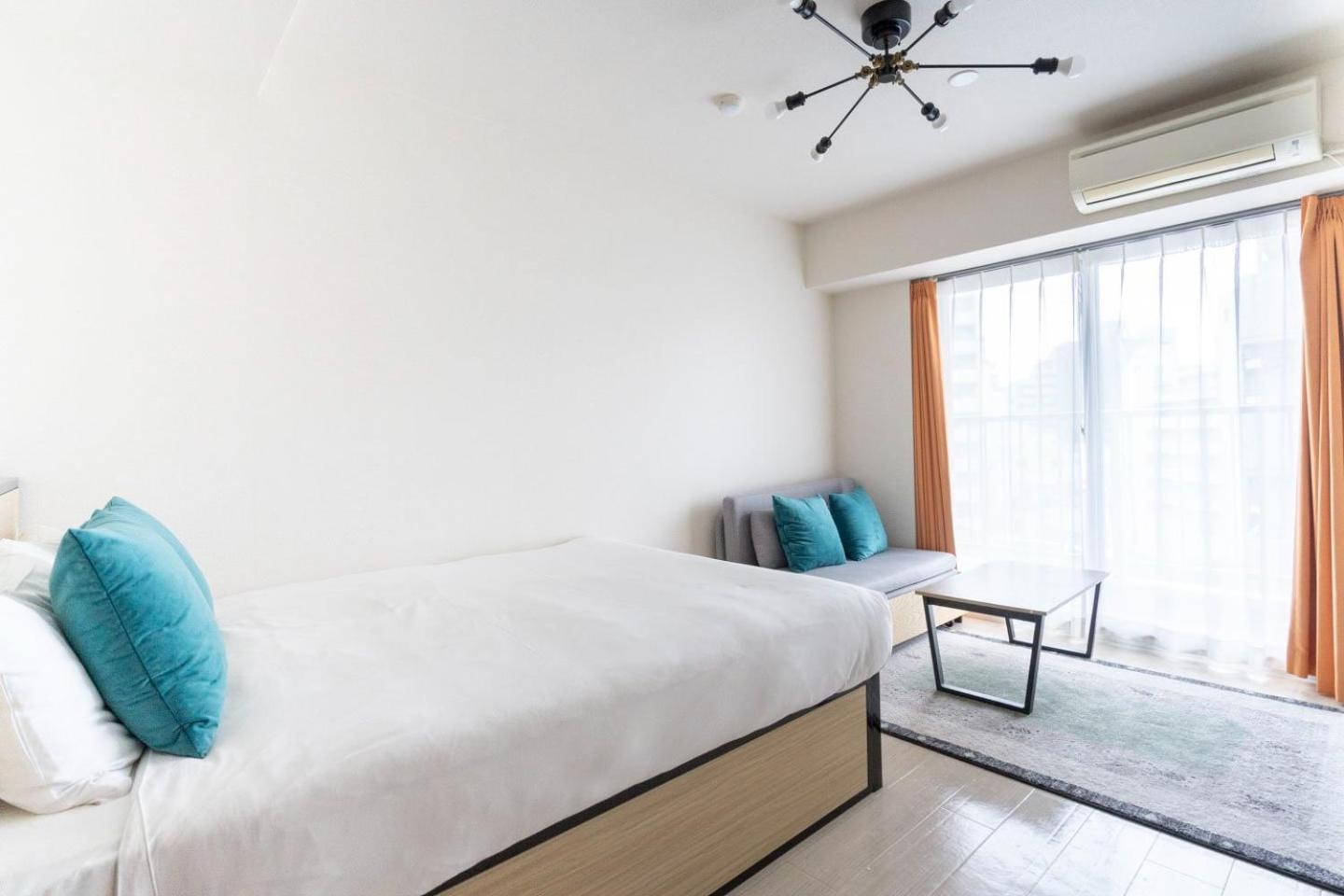 Best Residence Kujo Осака Экстерьер фото